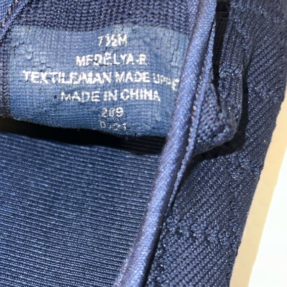 🆕Marc Fisher Slip On Sneakers - Picture 11 of 12